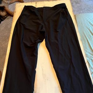 Men’s Marc New York black slacks 38x30